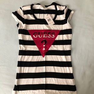 NWT guess t shirt women